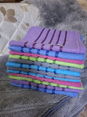 School Towel:70x140
Different Colors