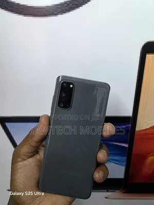 Samsung Galaxy S20 128 GB Gray