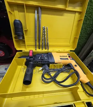 Dewalt Heavy Duty Rotary Hummer Drill/Double Chuck Rotaryhummer Dewalt
