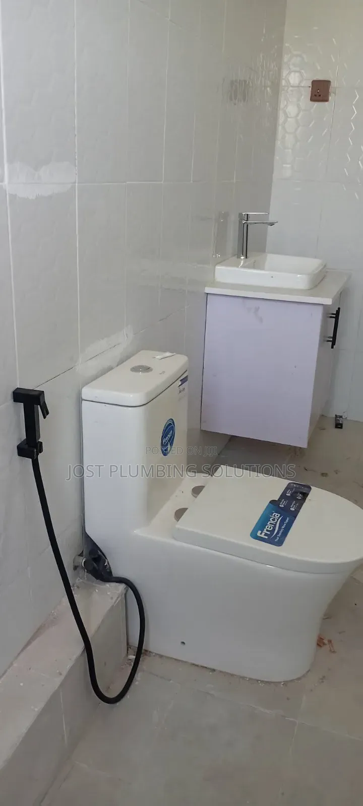 Hidden Pipe Leak Repair Around (Plumber)