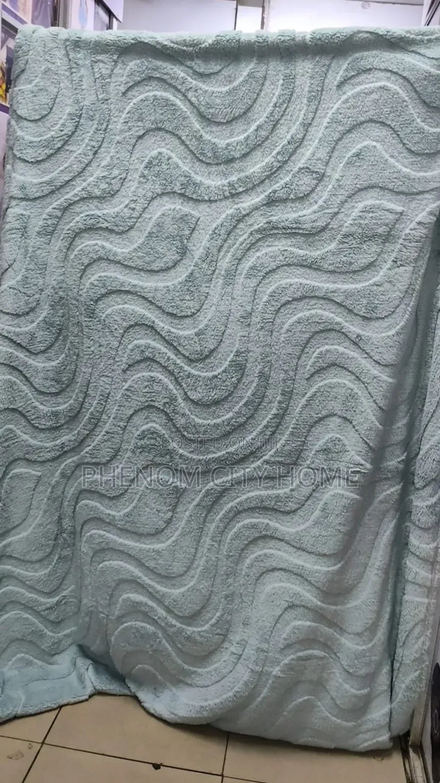 New Patterned Sherpa/Fleece Blanket