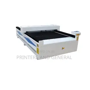 Chinese Factory Good Price 130*250cm Fiber Laser Cutting Machine