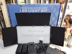 Led 800 Professional Photography Light –