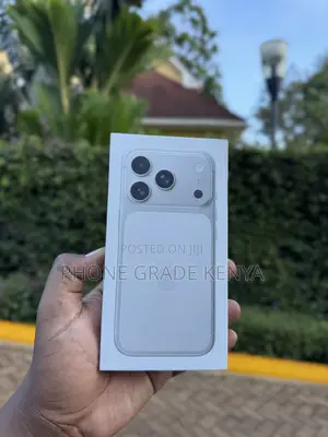 New Apple iPhone 17 Pro 256 GB Silver