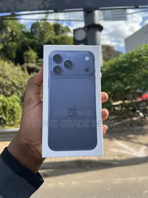 New Apple iPhone 17 Pro Max 256 GB Blue