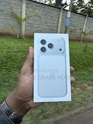 New Apple iPhone 17 Pro 256 GB Silver