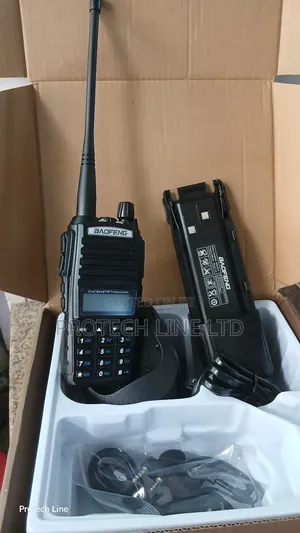 Baofeng Uv-82 Dual Band Fm Transceiver 8-10km
