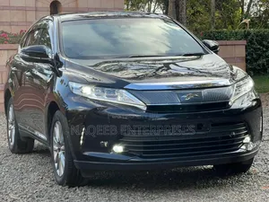 Toyota Harrier 2019 Black