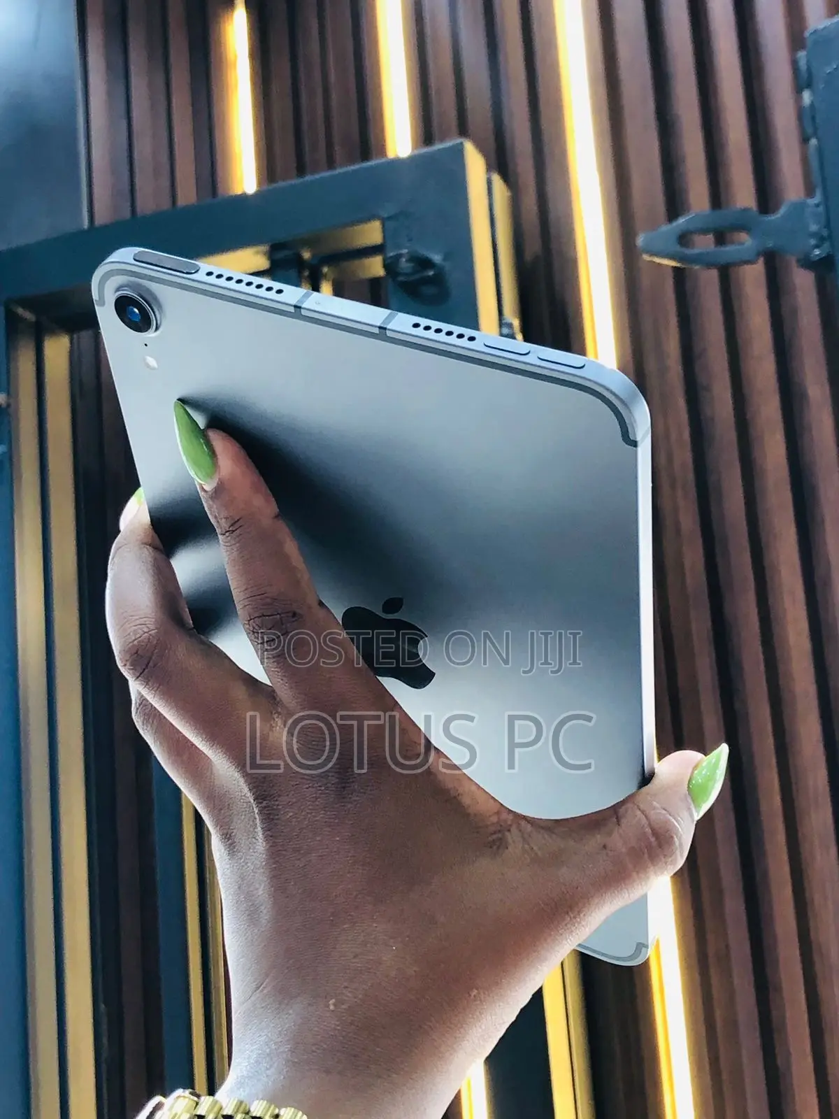 Apple iPad mini 6 64 GB Gray