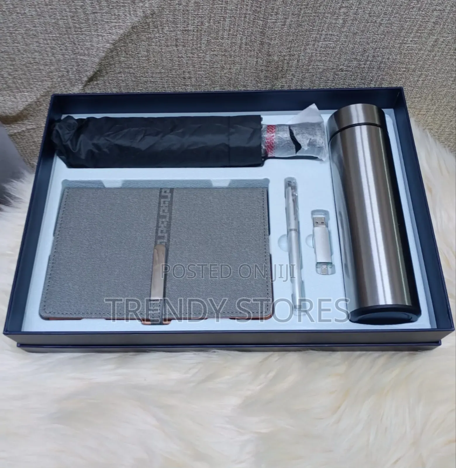 Corporate Luxurious Gift Pack
