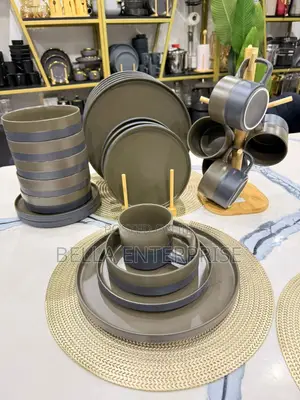 24pcs High Quality Ceramic Dinner Set Available