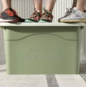 120 L Coloured Storage Box With Wheels *