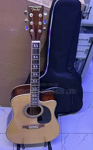 Original Fender 41inch Semi Acoustic Natural Colour Bag