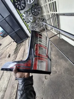 Range Rover Tail LGHT