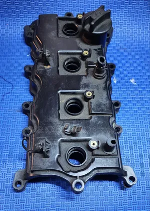 Engine Cover Nissan Caravan