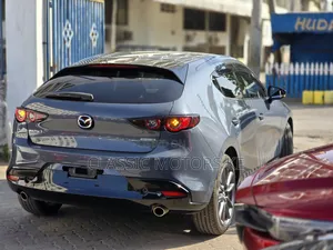 Mazda 3 2019