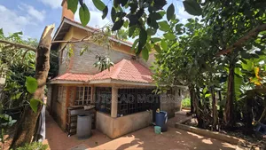 5bdrm Mansion in Kiamumbi, Runda for sale