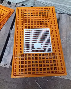 Pet Rabbit Poultry Transport Crate (Size: 98cm X 55cm X 27 Cm.)