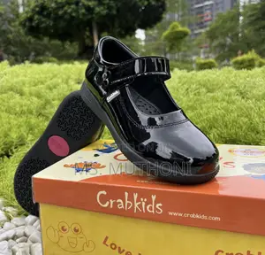Wet Look Single Fastener Crabkids Black Patent Leather
