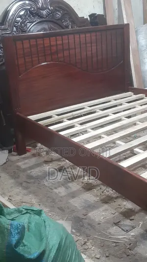 Solid Mahogany Beds