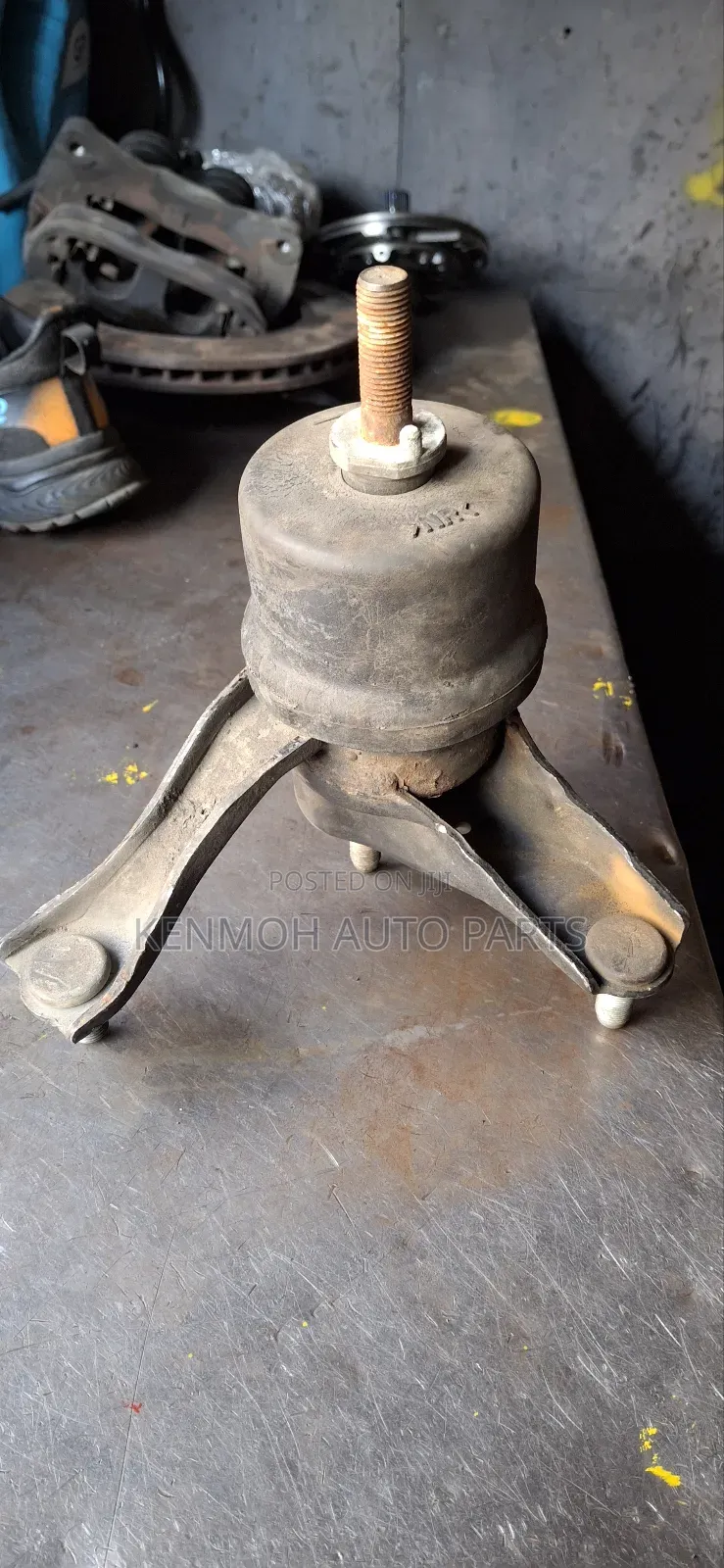 Harrier Engine Mounting