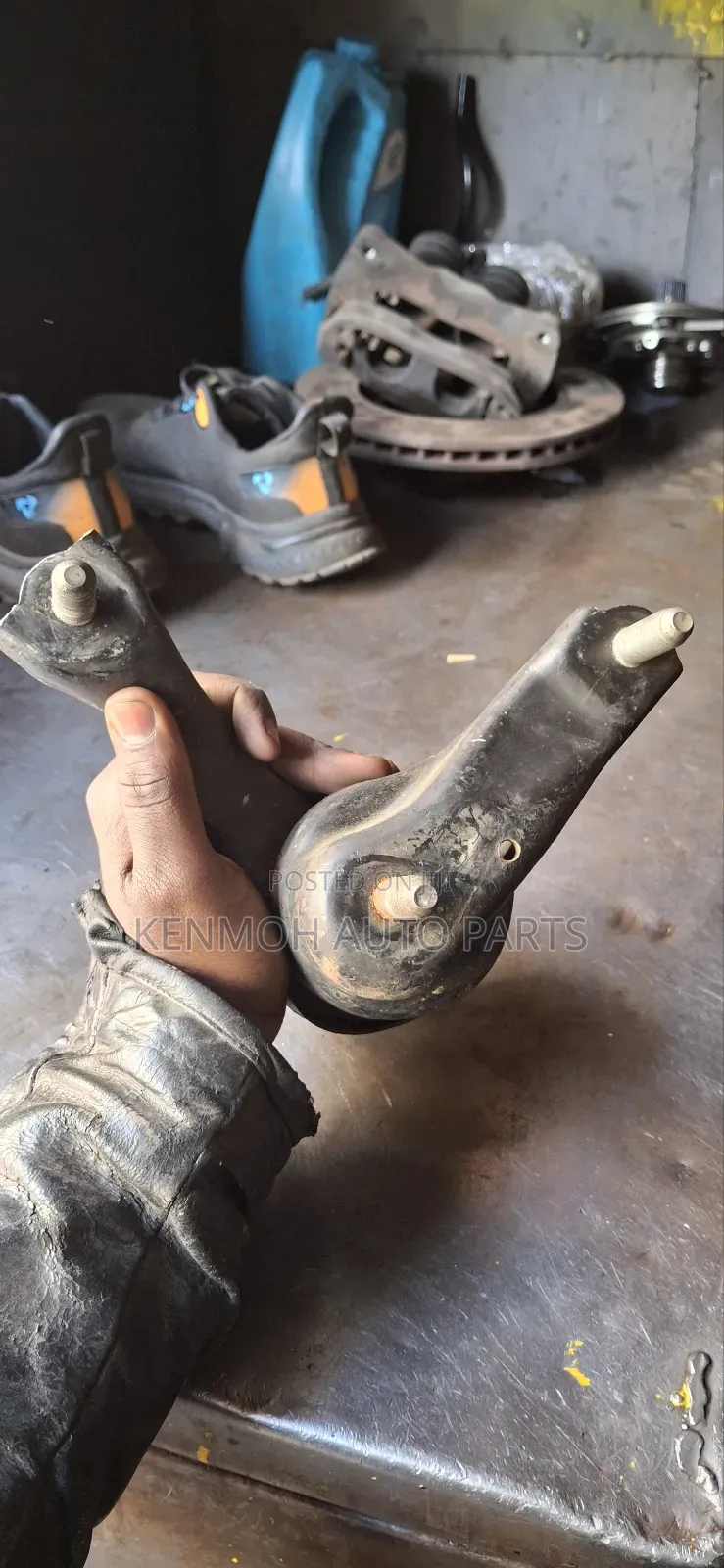 Harrier Engine Mounting