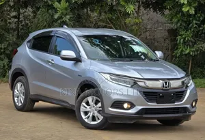 Honda Vezel 1.5 Hybrid 4WD 2018 Silver