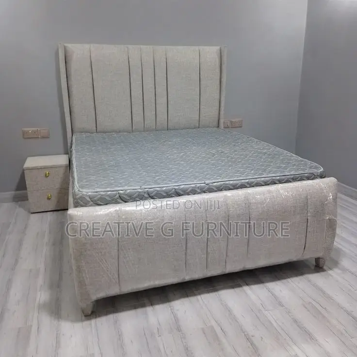 . Queen Size Chester Bed