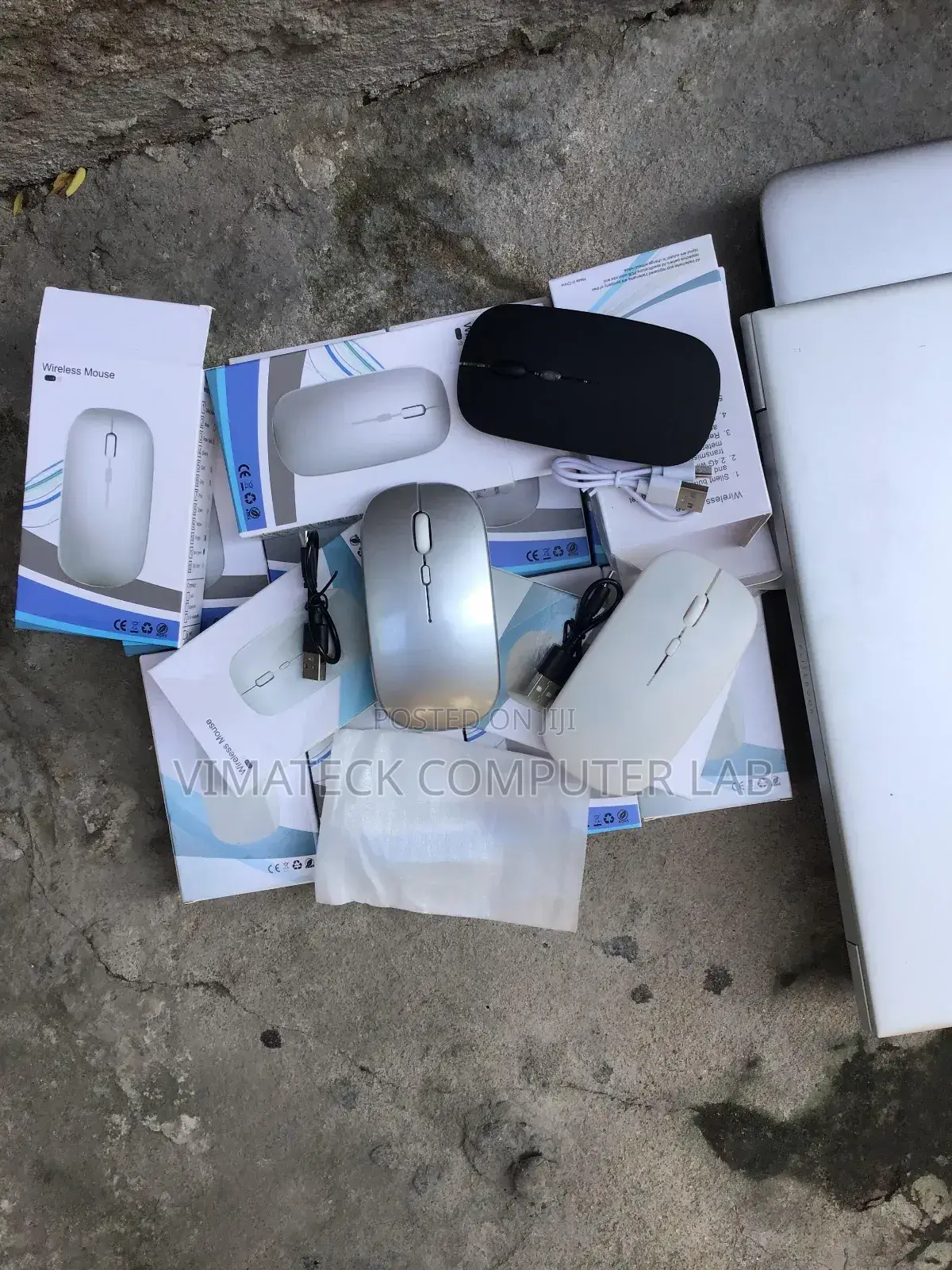 Rechargeable Wireless Mouse