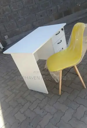 Durable Office Study Desk With Solid Frame