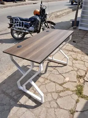 Double Frame Metallic Desk – Durable Spacious