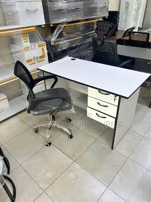 Compact Workstation Desk – 1.2m Study Desk