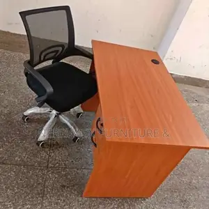 1.2m Office Study Desk – Compact Functional