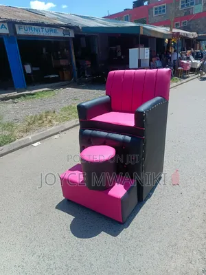 Pedicure Single Seat, Pink and Black With a Puff