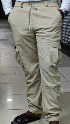 Classy Men Normal Fitting Cargo Pants