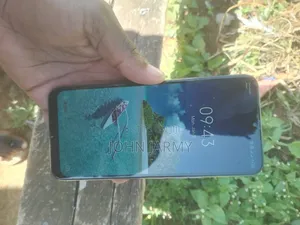 Tecno Spark 8C 64 GB Blue