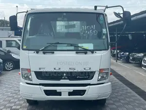 Mitsubishi Fuso 2015