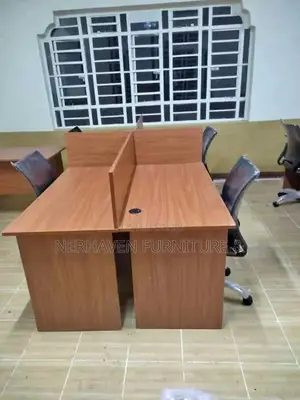 4-Way Joint Office Workstation