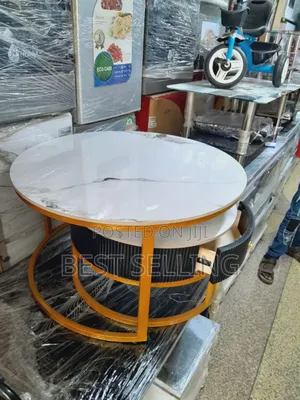 Round Nesting Coffee Table