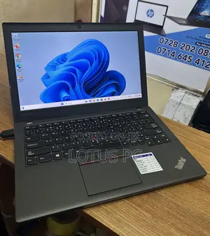 Laptop Lenovo ThinkPad X260 8GB Intel Core I7 SSD 256GB