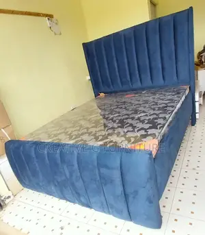 Classic Wooden Bed 5×6
