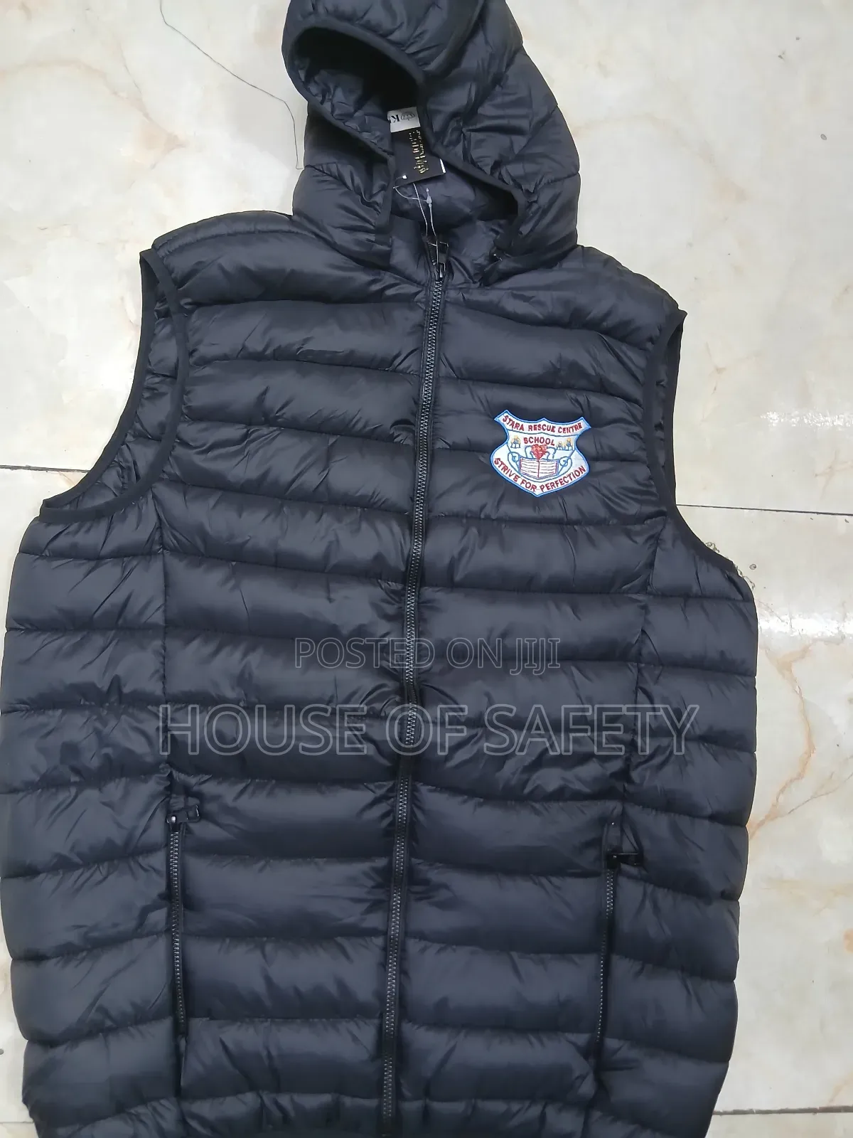 Outdoor Activities Puff Sleeveless Jacket