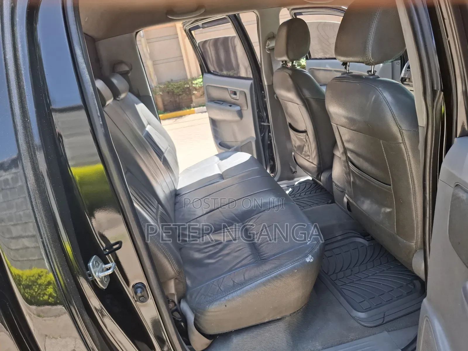 Toyota Hilux 2009 Black