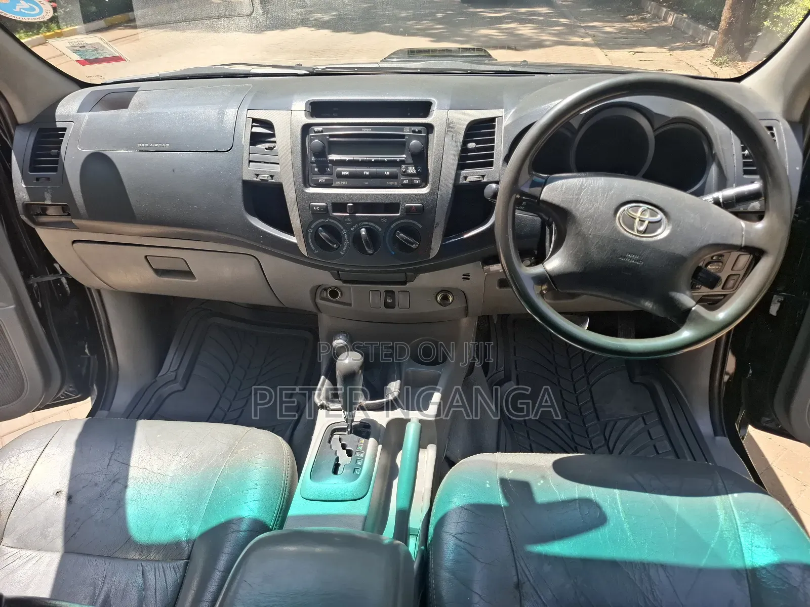 Toyota Hilux 2009 Black