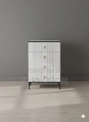 Modern Bedroom Wooden 4-Drawer Chest