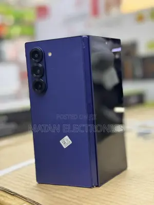 New Samsung Galaxy Z Fold6 256 GB Blue