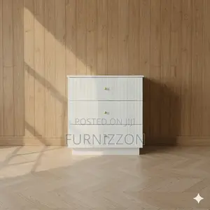 Compact Wooden 3-Drawer Chest
