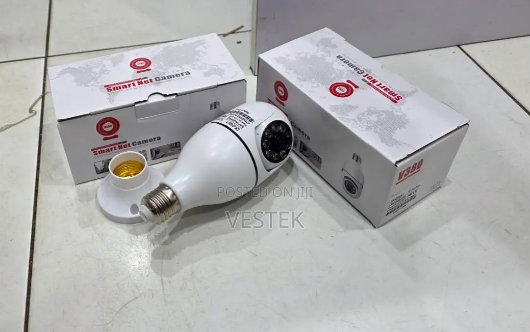 V380 Color Night Vision Auto Tracking E27 CCTV Security Bulb Camera
