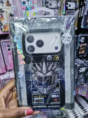 Pivata iPhone 17 Pro Max Helmet Print Amored Hard Case