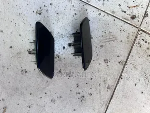 Subaru  Forester  2018 Sk9 Washer Jet Covers.